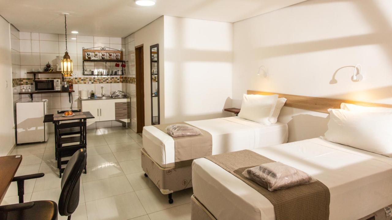 Hotel Chalet Monet - Granja Vianna Cotia  Ngoại thất bức ảnh