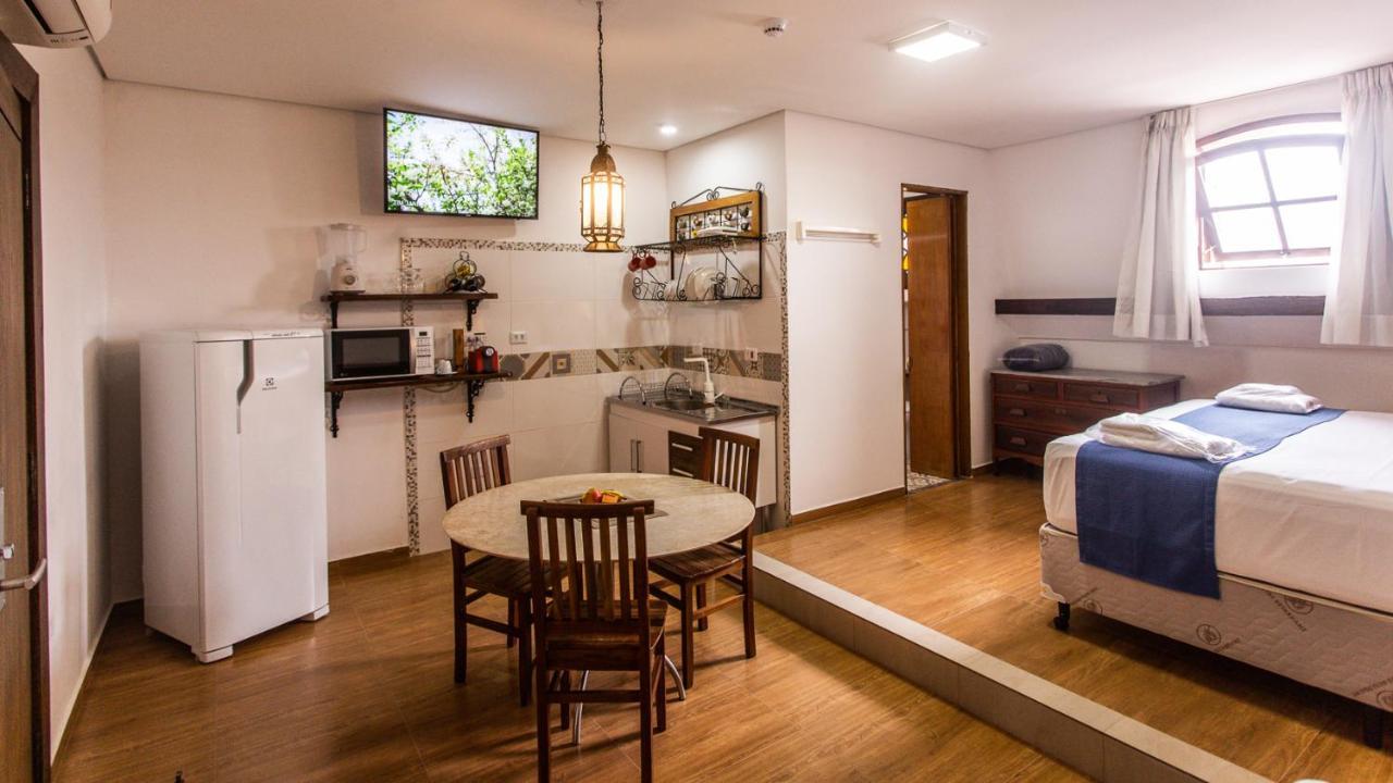 Hotel Chalet Monet - Granja Vianna Cotia  Ngoại thất bức ảnh